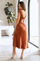 Get In Formation – Midikleid aus Satin